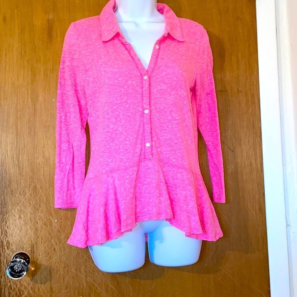 Abercrombie &Fitch top! Size medium! Pink! Long sleeve! Gorgeous! Soft and comfy